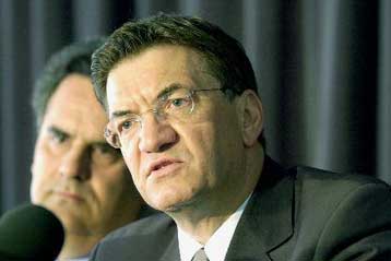 Αντιδρούν ΟΛΜΕ και αντιπολίτευση στις αλλαγές για το σύστημα εισαγωγής στα ΑΕΙ και ΤΕΙ