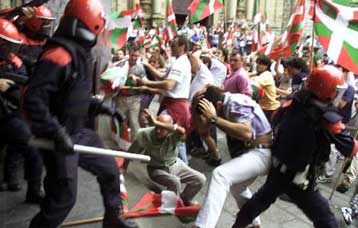 Τη λήψη σκληρότερων μέτρων κατά της τρομοκρατίας προωθεί η ισπανική κυβέρνηση