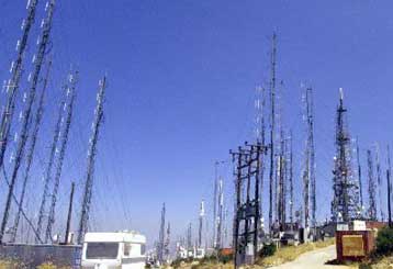 Επανακαθορίζεται με υπουργική απόφαση το καθεστώς εγκατάστασης κεραιών