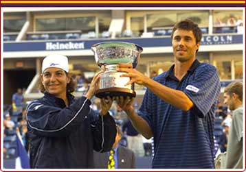 Σάφιν και Μάρτιν αντιμέτωποι στον ημιτελικό του US open – Bικάριο, Πάλμερ κέρδισαν στο διπλό μεικτό