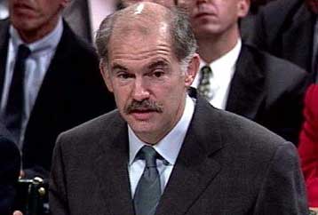 Στην Πρίστινα ο υπουργός Εξωτερικών – Πυρά της ΝΔ κατά του Γ.Παπανδρέου