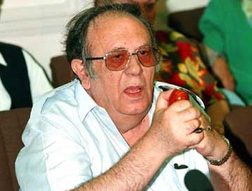 Πέθανε ο Βασίλης Ραφαηλίδης