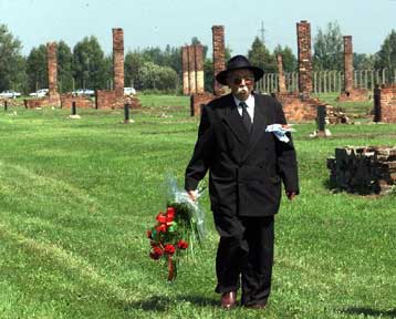 Η πολωνική κυβέρνηση λέει όχι στη λειτουργία ντισκοτέκ δίπλα στο Αουσβιτς