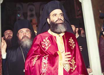 Πόλεμος εκπροσώπων της Εκκλησίας με αφορμή την επίσκεψη ιεραρχών στο υπουργείο Παιδείας