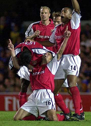 Στα ύψη η μετοχή της Αρσεναλ