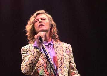 Ο Μπόουι κομψότερος άνδρας της χρονιάς