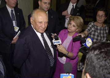 Ικανοποιημένος ο Κληρίδης από τις επαφές με Πούτιν και Ανάν