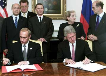 Eκτακτη συνάντηση Κλίντον – Πούτιν στη Νέα Υόρκη