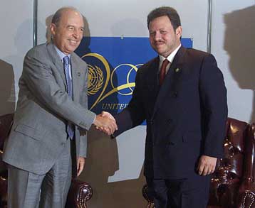 Επαφές Σημίτη στη Νέα Υόρκη με Αραφάτ, Μεϊντάνι, Τραϊκόφσκι, Αμπντάλα