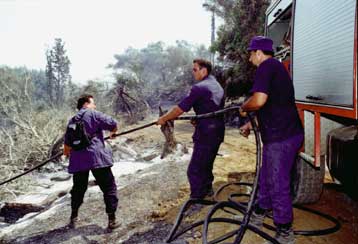 Σε εξέλιξη φωτιά στην Κέρκυρα