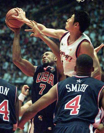 H Dream-Team 105-49 τη δύσμοιρη Ιαπωνία