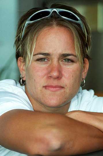 Ντοπέ Καναδή σφυροβόλος χάνει το Σίδνεϊ, αλλά δηλώνει αθώα