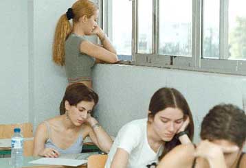 Εκρηξη του αριθμού των ιδιωτικών εκπαιδευτηρίων