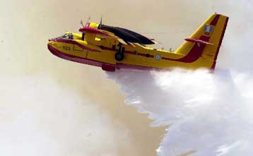 Υπό έλεγχο οι πυρκαγιές σε Κοζάνη και Κόνιτσα – Σε επιφυλακή η Πυροσβεστική στα σύνορα