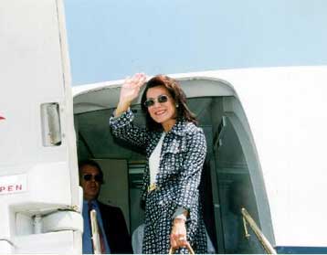 Με στόχο την… εμπειρία αναχώρησε για Σίδνεϊ η πρόεδρος της ΟΕΟΑ, Γ.Αγγελοπούλου