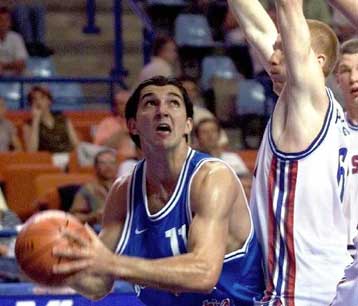 Σόου Στογιάκοβιτς και πρόκριση της Γιουγκοσλαβίας στον τελικό του Diamond Ball