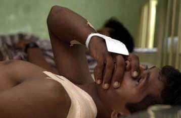 Εκατοντάδες νεκροί σε συγκρούσεις του στρατού της Σρι Λάνκα και των Ταμίλ