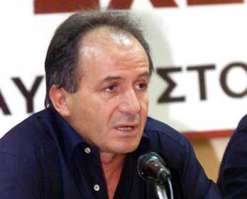 Δεν αποκλείουν κινητοποιήσεις ΓΣΕΕ και ΑΔΕΔΥ