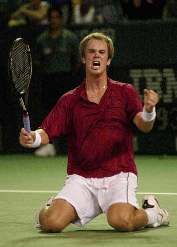 Στο τάι μπρέικ Νόρμαν και Σάφιν πέρασαν τον τρίτο γύρο του US open