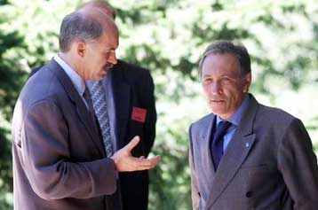 Περιοδεία στήριξης στα Βαλκάνια από το Γ.Παπανδρέου – Προωθούνται οι συνομιλίες για τα ΜΟΕ