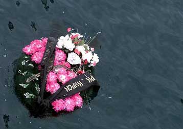 Αρχίζει στις 28 με 30 Σεπτεμβρίου η περισυλλογή των σορών των ναυτικών του Κursk