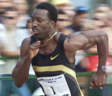 Στο σωστό δρόμο για το χρυσό Ολυμπιακό μετάλλιο, ο Τζόνσον πέτυχε τον τρίτο καλύτερο φετινό χρόνο