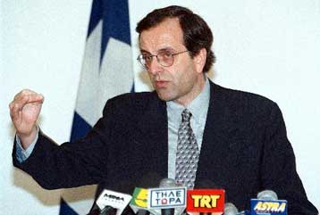 Nαι στη συνεργασία με τη ΝΔ, όχι στην επιστροφή