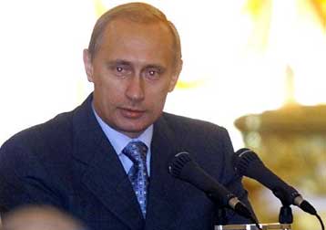 Δεν θα επιστραφούν οι Κουρίλες Νήσοι στην Ιαπωνία, διαβεβαιώνει ο Πούτιν πριν μεταβεί στο Τόκιο