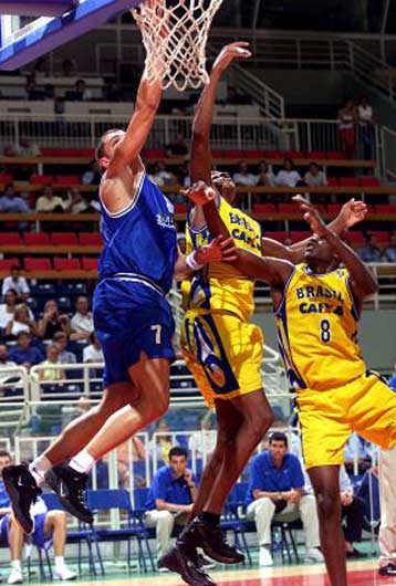 Είμαι υπερήφανος για τους παίκτες μου