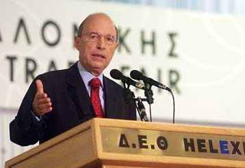 Αντιδρούν τα κόμματα της αντιπολίτευσης στην ομιλία Σημίτη