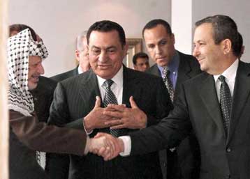 Οι Παλαιστίνιοι να διατηρήσουν τον έλεγχο της μουσουλμανικής Ιερουσαλήμ, προειδοποιεί ο Μουμπάρακ