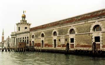 Σφάλλουν όσοι πιστεύουν ότι η Βενετία θα βυθιστεί νωρίτερα, τονίζει ο δήμαρχός της