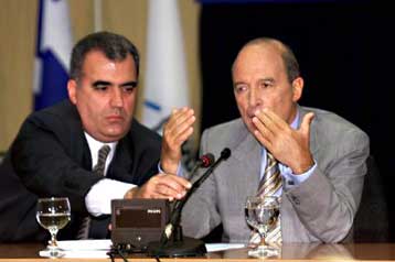 Απάντηση Δ.Ρέππα στις αντιδράσεις για την ομιλία Σημίτη στη ΔΕΘ – Συνέχεια δίνει η ΝΔ