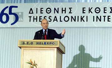 Ασφαλιστικό και ανεργία στο επίκεντρο της αποψινής ομιλίας Κ.Σημίτη στη ΔΕΘ