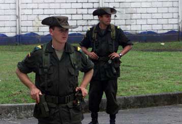 Για εμπόριο ναρκωτικών συνελήφθησαν δύο υψηλόβαθμοι στρατιωτικοί στο Μεξικό