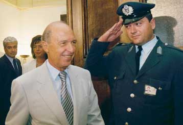 Τα δημόσια έργα προτεραιότητα του Κ.Σημίτη – Εξόρμηση του ΠΑΣΟΚ στην επαρχία