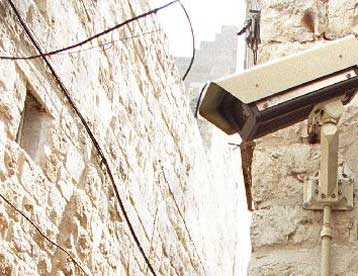 Τριακόσιες κάμερες της ΕΛ.ΑΣ. θα παρακολουθούν τους Αθηναίους