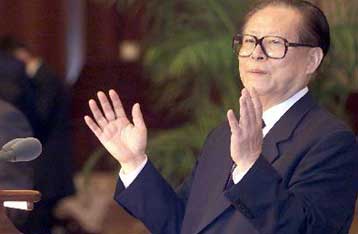 Καθυστερημένη συμπάθεια προς τους φοιτητές της Τιενανμέν εκφράζει ο Ζεμίν