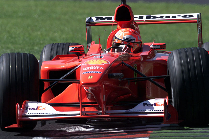 Formula 1: Ενθουσιασμός στη Monza για το 1-2 της Ferrari στην εκκίνηση του ιταλικού Grand Prix