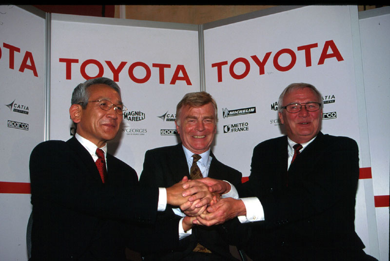 Formula 1: Ετοιμος ο V10 της Toyota για την F1