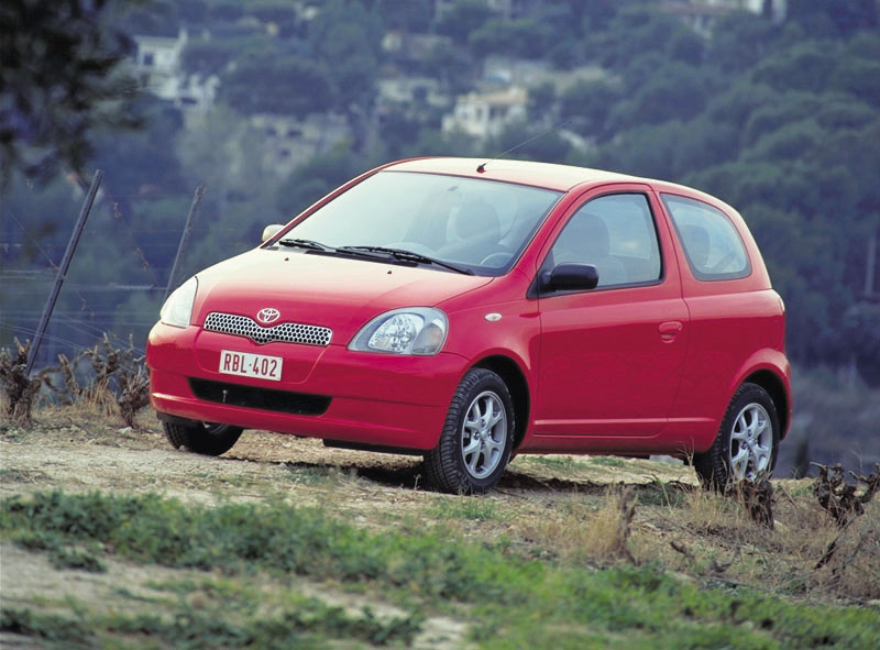 Mικρό επιβατικό 800κ.εκ. ετοιμάζει η Toyota για την Ευρώπη