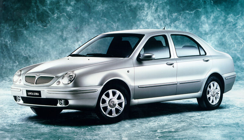 Αισιόδοξα μηνύματα για τις πωλήσεις αυτοκινήτων στην Ιταλία