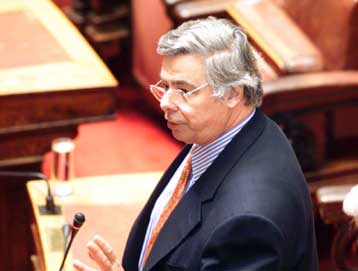 Αρνείται τις δηλώσεις του περί διαγραφής Μητσοτάκη από τη ΝΔ ο Μιλτιάδης Έβερτ