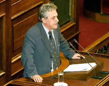 Τρία μέτρα για την υγεία προωθεί ο Αλέκος Παπαδόπουλος