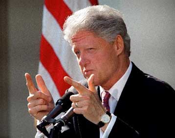 Ενισχύθηκαν οι καταναλωτικές δαπάνες και τα εισοδήματα στις ΗΠΑ το Σεπτέμβριο