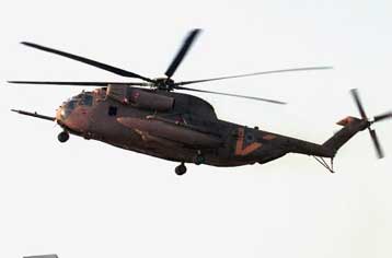 Ισραηλινά ελικόπτερα βομβαρδίζουν κτίρια και θέσεις της Φατάχ