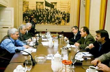 Διάσταση απόψεων στη συνάντηση ΓΣΕΕ – Επαγγελματοβιοτεχνών