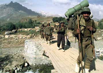 Κλιμάκωση της βίας στο Κασμίρ με 23 νεκρούς