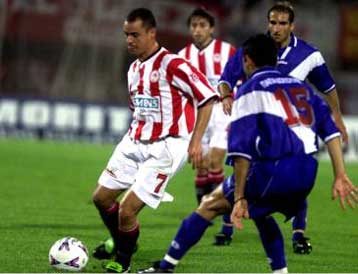 Ύψωσε… πύργο ο Ολυμπιακός στον Πανηλειακό και κέρδισε 4-0