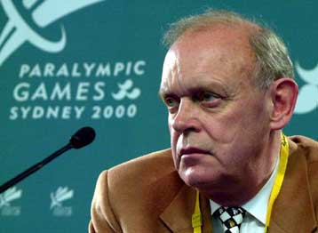 Ντοπέ Αμερικανός σπρίντερ στους Παρολυμπιακούς<I>Γυμναζόταν με τη Μάριον Τζόουνς</I>